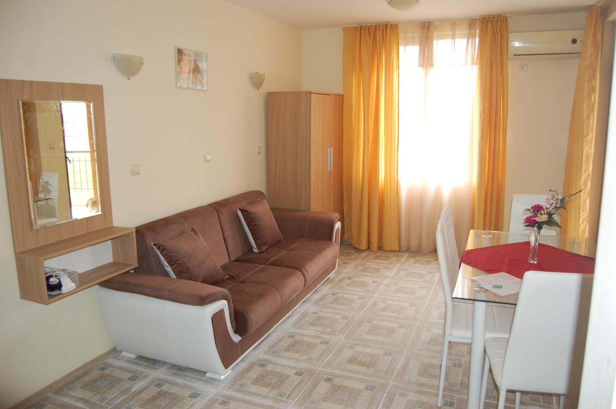 Renta Bg Apartments In Tsarevo Exterior photo